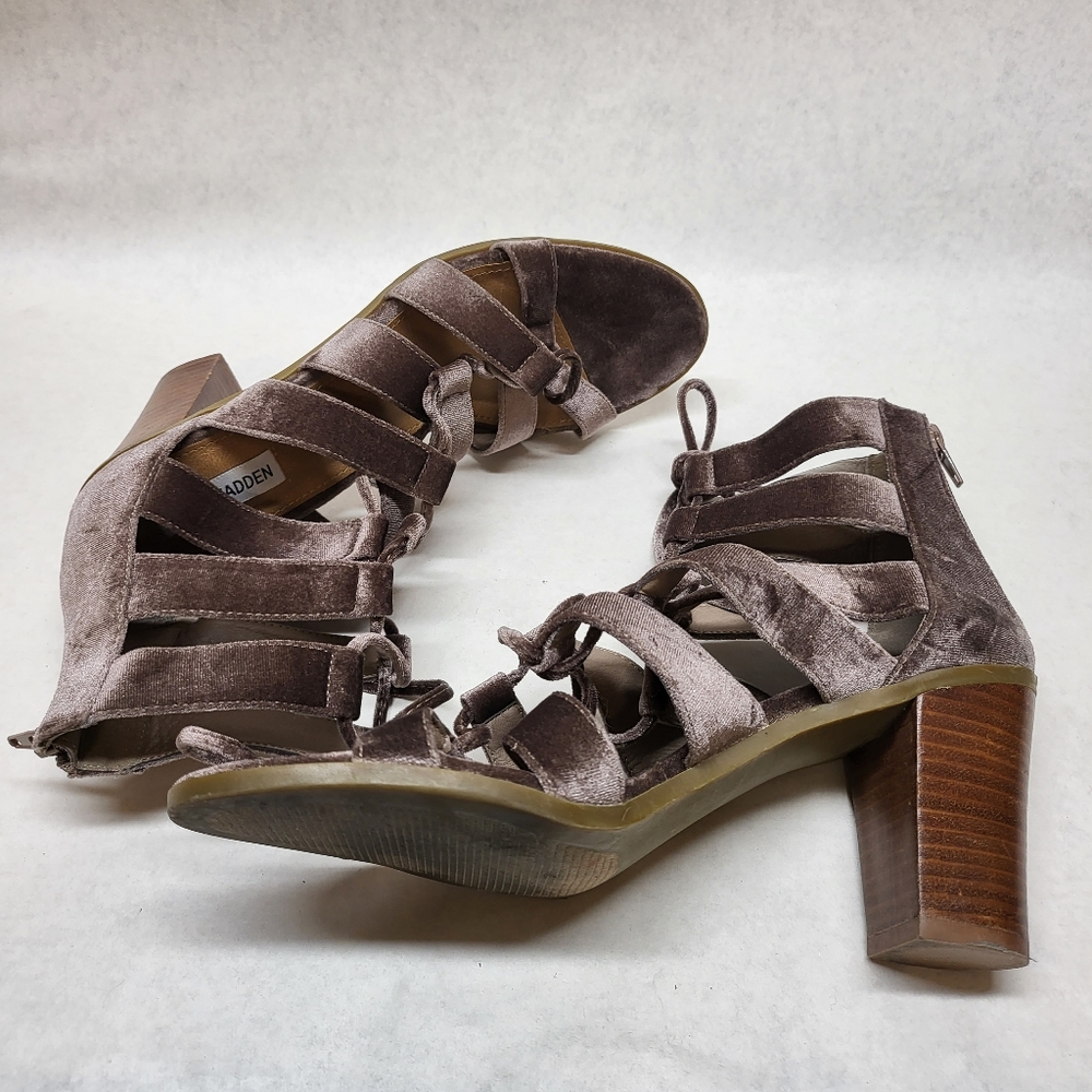 Steve Madden Women's Size 10M Bensin Velvet Lace Up Stacked Block Heels